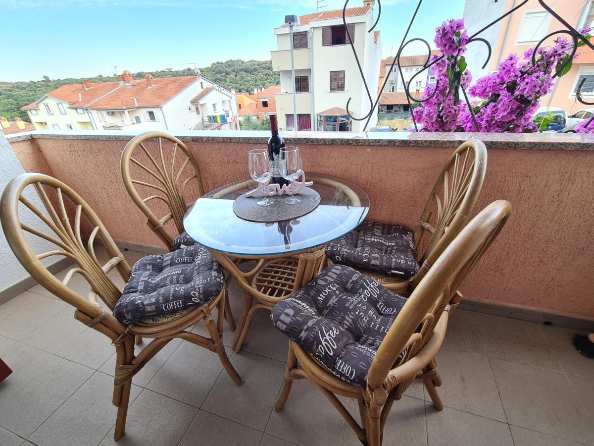 Helena Apartment Pula Exterior foto